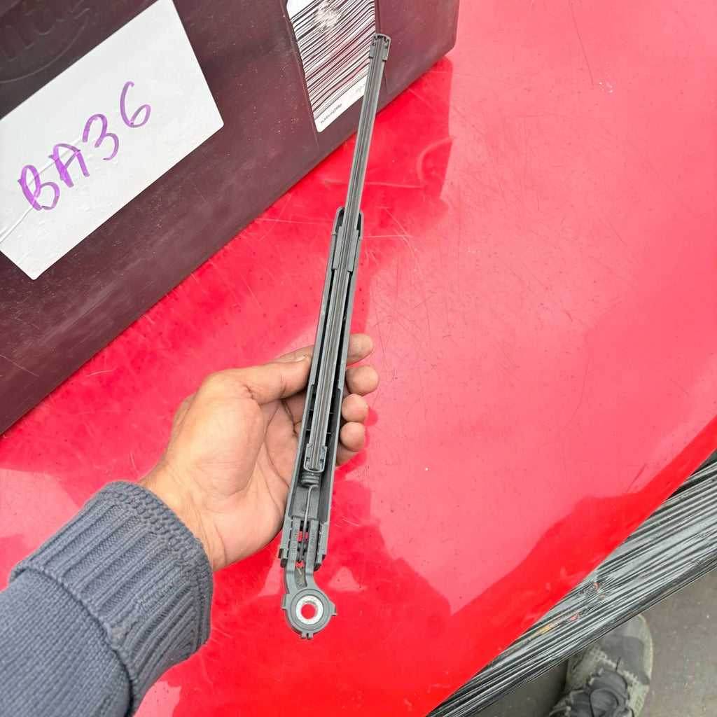 VW Golf Mk7 Mk7.5 Rear Wiper Arm & Blade Set Hatchback 2013-2019