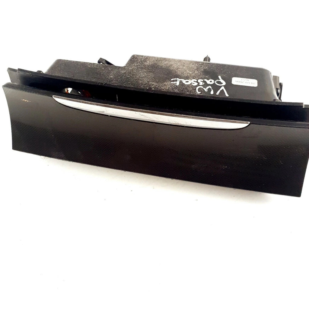VW Passat B6 2005-2010 Centre Console Ashtray & 12V Socket 3C0863284 3C0857961