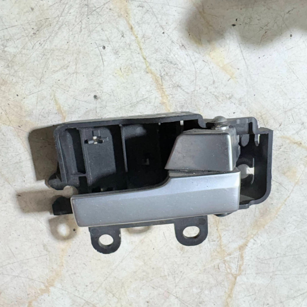 Ford Focus Mk2 2005-2011 OSF Driver Front Right Interior Door Handle 3M51-R22600