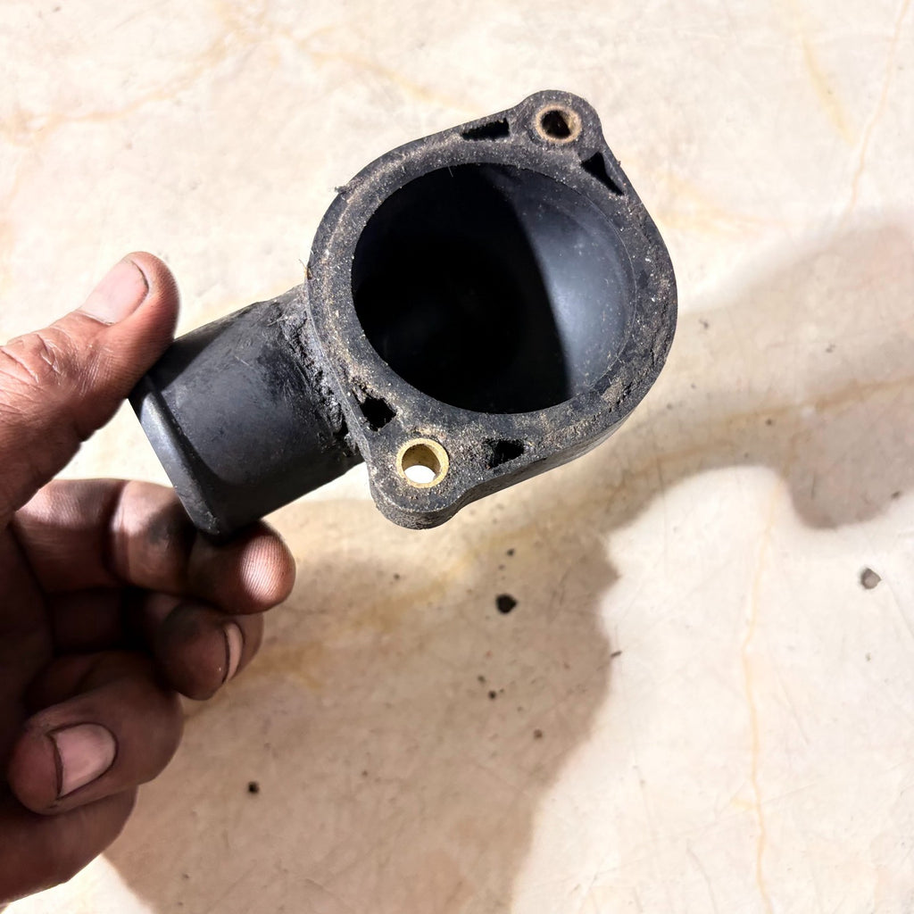 Thermostat Housing Water Pump For Subaru 1996