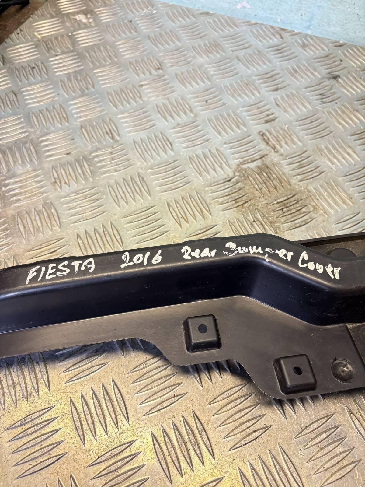 FORD FIESTA MK7 2016 REAR BUMPER BRACKET 8A61-17B861-A