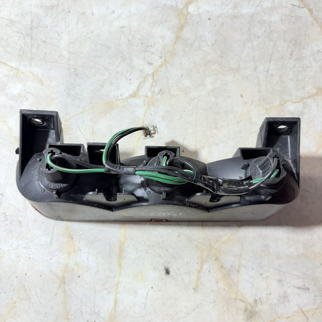 Mitsubishi Shogun Pajero Mk3 2000-2006 High Level Brake Light P0223