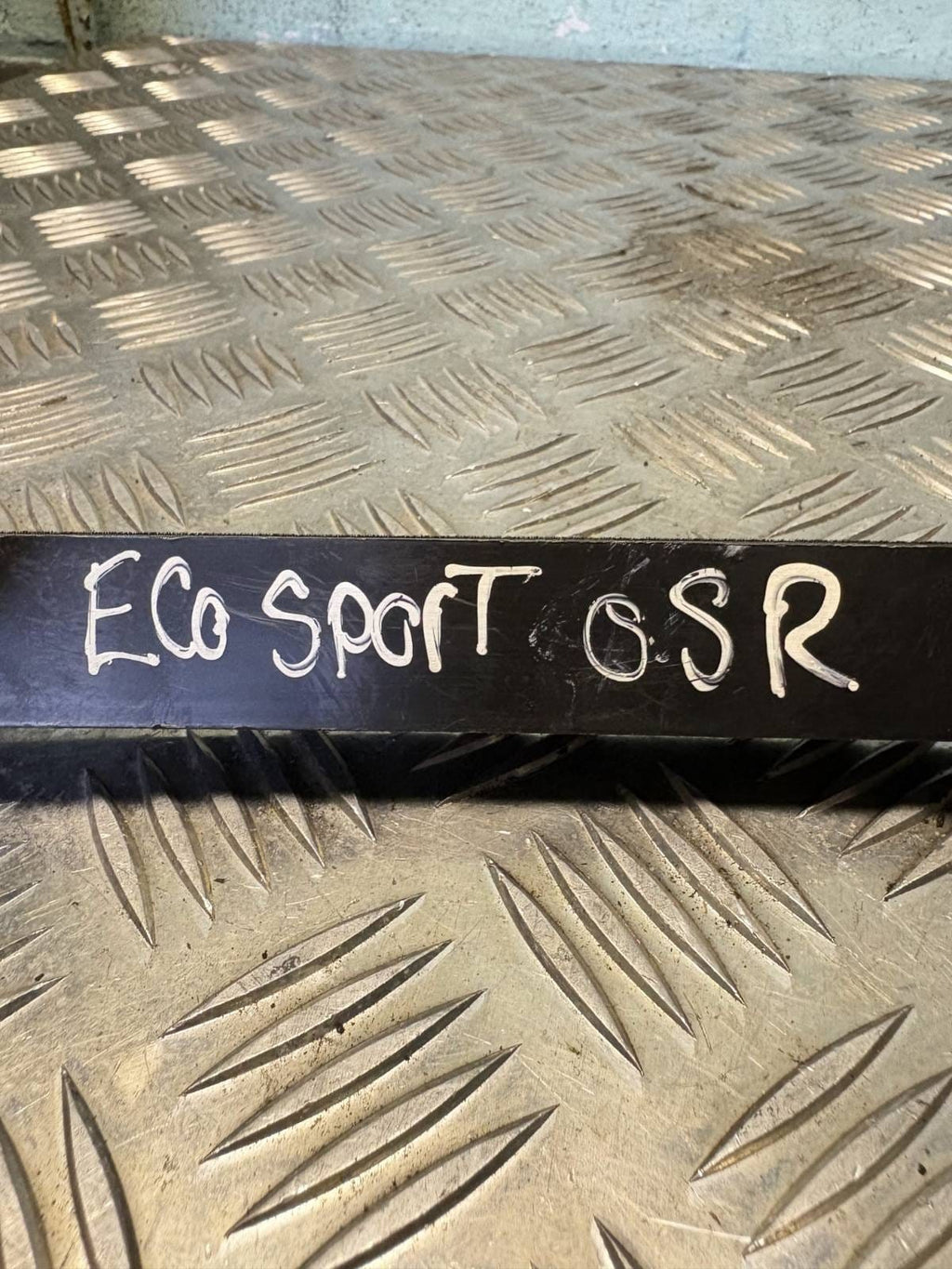 FORD ECOSPORT OSR REAR RIGHT DOOR ROLLER RUNNER CN15-N263A66