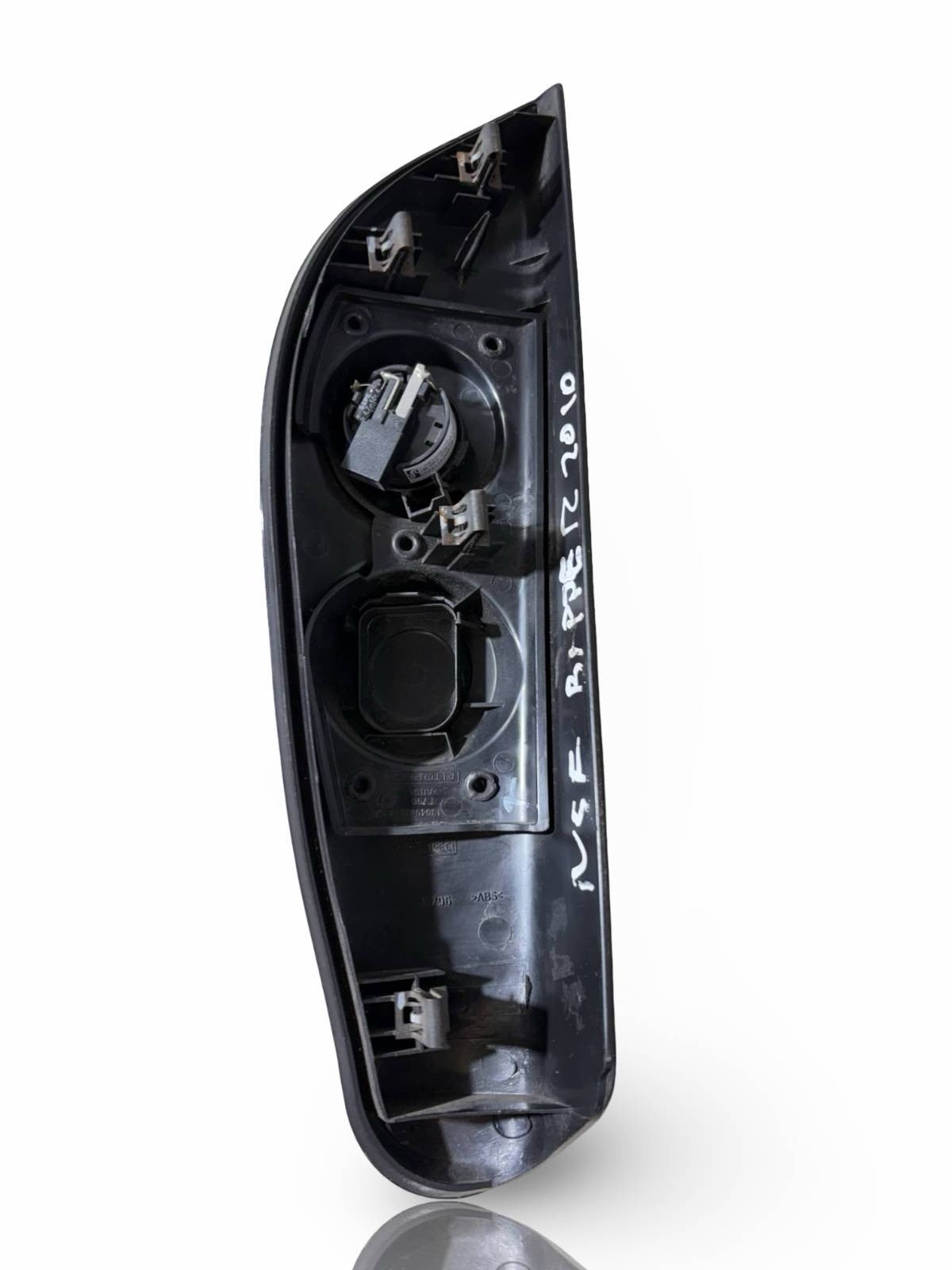 PEUGEOT BIPPER 2007-2017 FRONT LEFT PASSENGER TWEETER SPEAKER COVER 1354942080