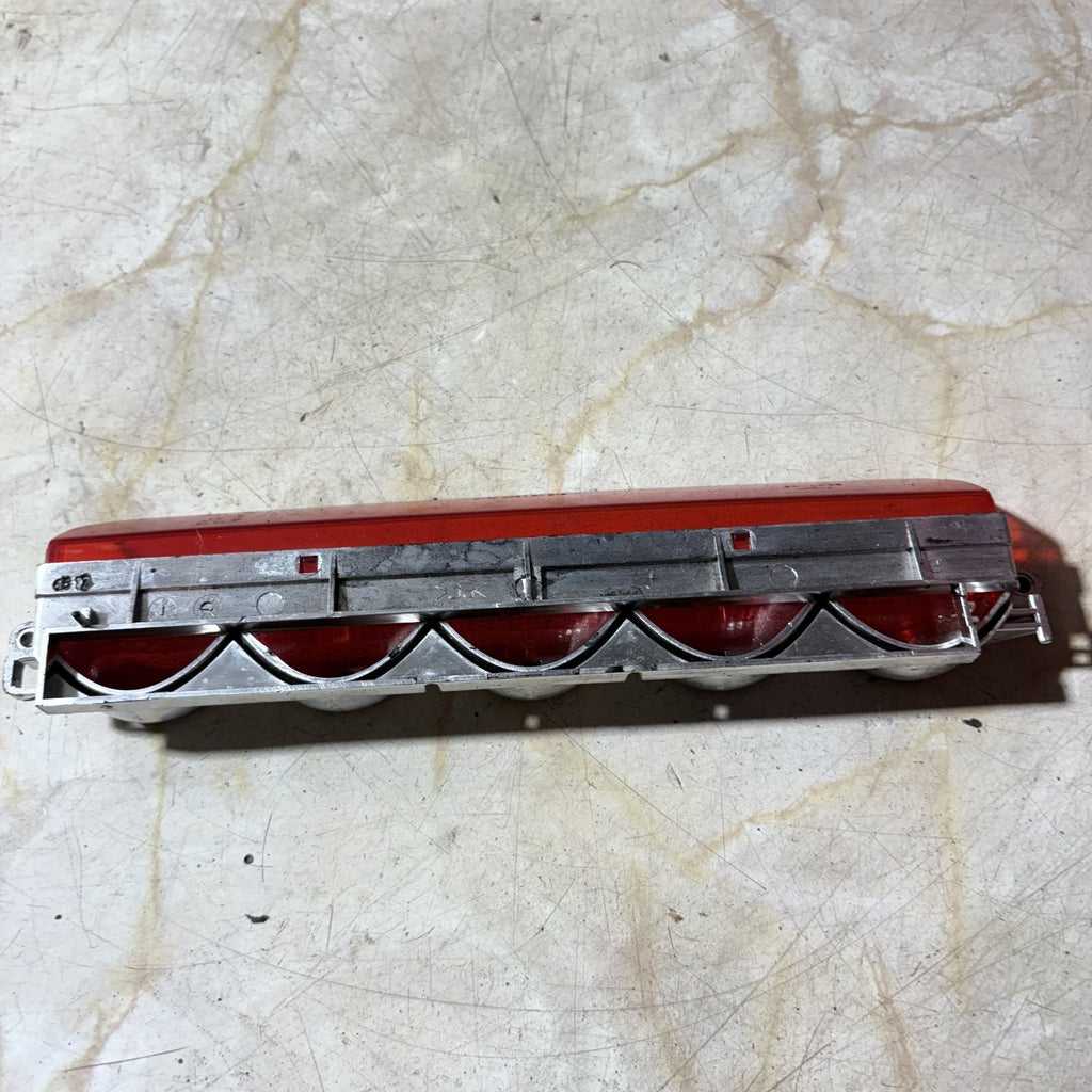 FIAT PANDA 169 5DR 2003-2012 TAILGATE HIGH LEVEL 3RD BRAKE LIGHT 735388525