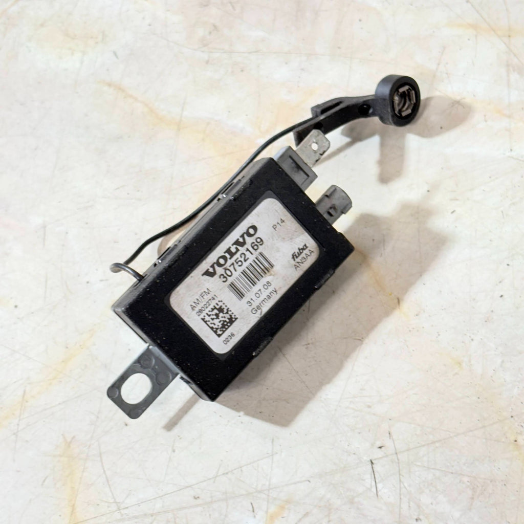 Volvo C30 2007-2013 Left Rear AM/FM Aerial Antenna Amplifier 30752169
