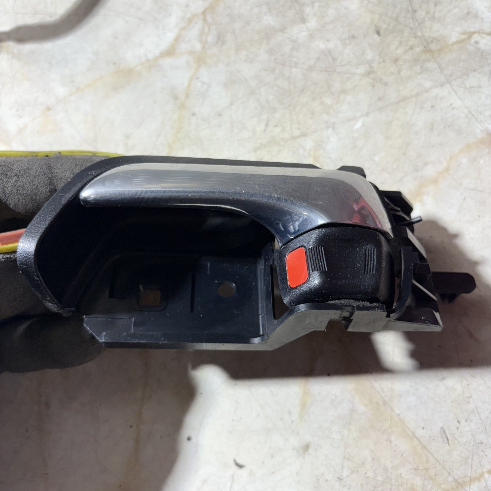 Toyota Prius Mk2 2004-2009Z Left Passenger Nearside Front Inner Door Handle