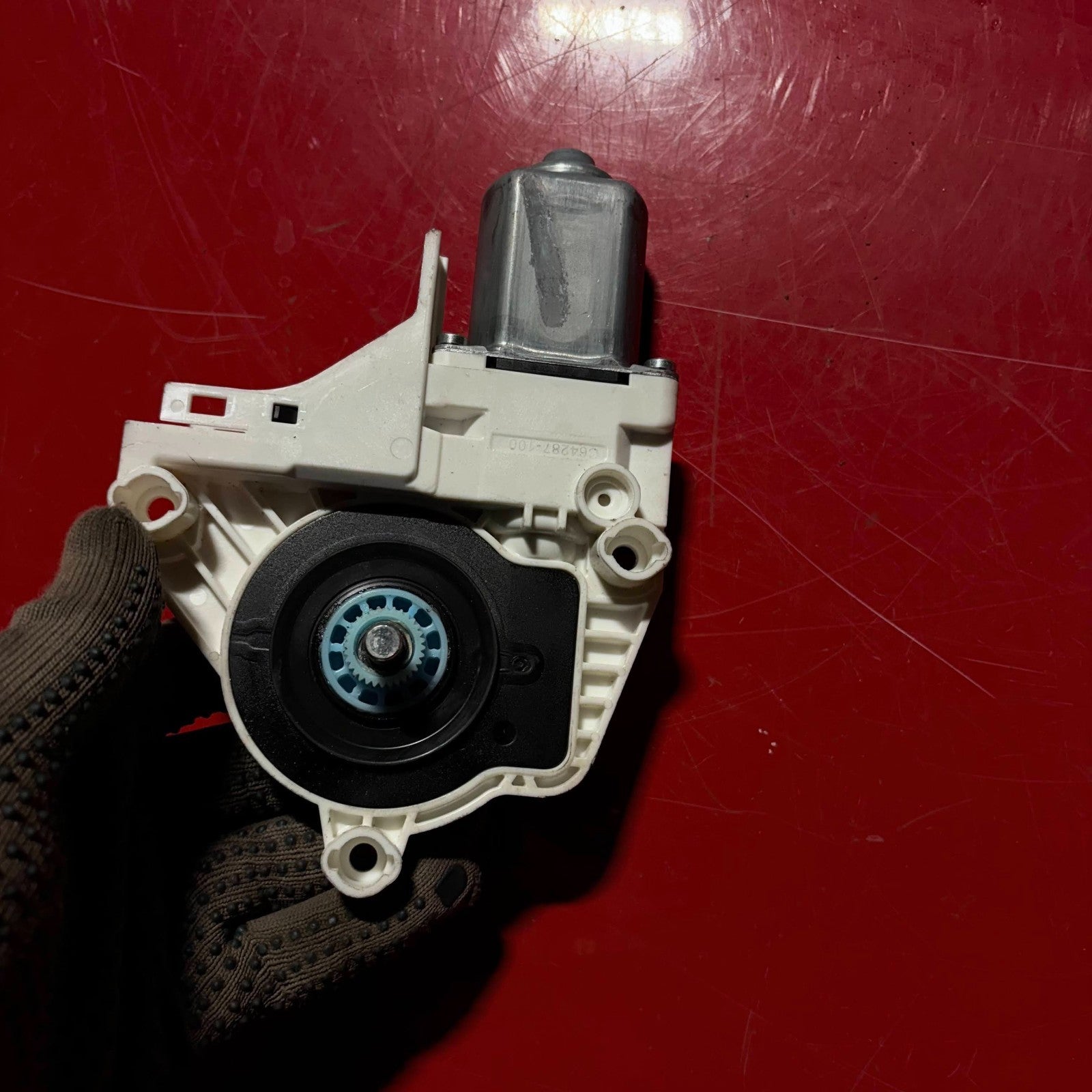 AUDI A1 2015-18 NEARSIDE LEFT REAR DOOR WINDOW MOTOR (5 DOOR) 8K0959812A