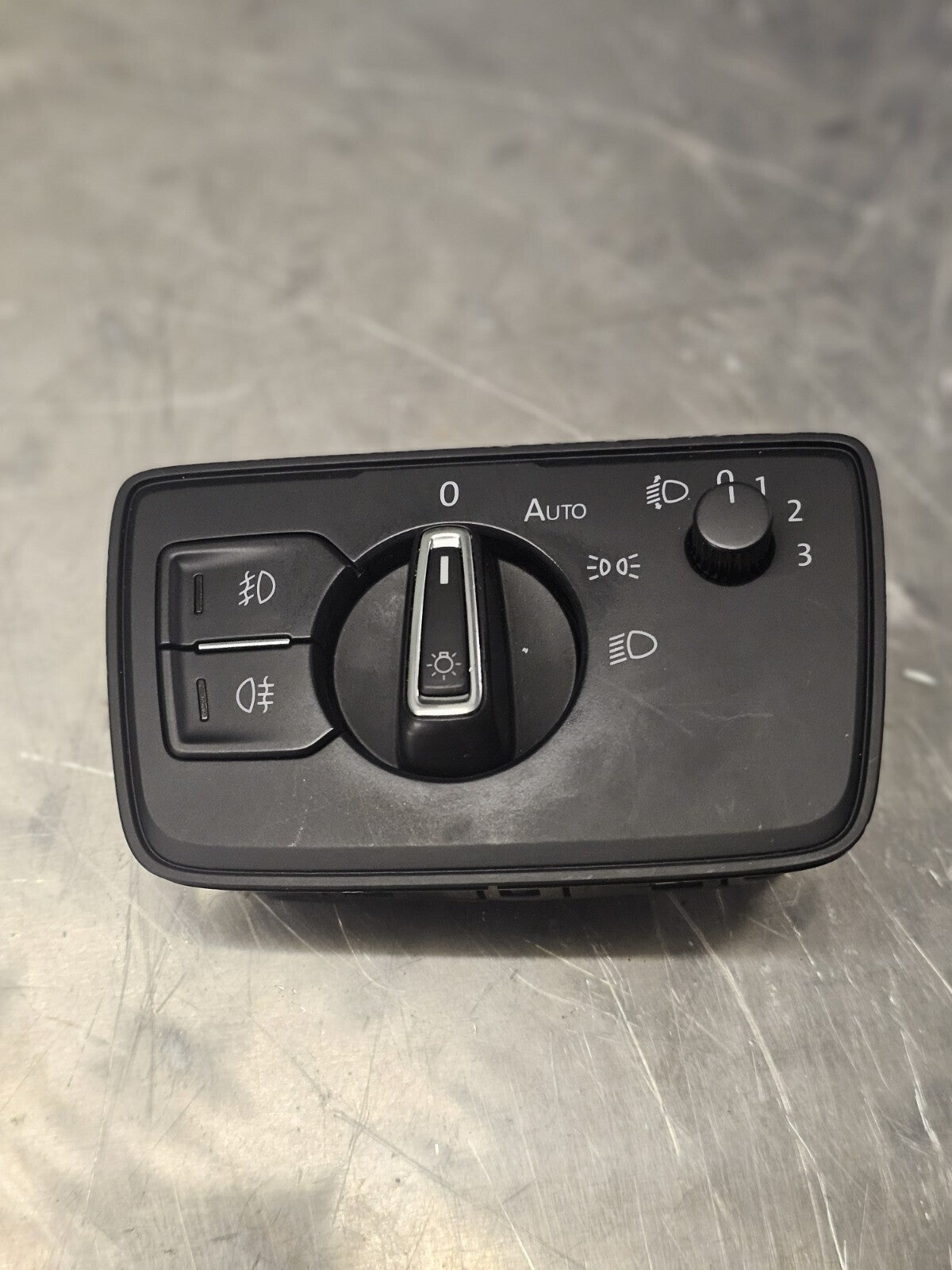 HEADLIGHT SWITCH PANEL VOLKSWAGEN PASSAT B8 3G 2016 3G0941633J