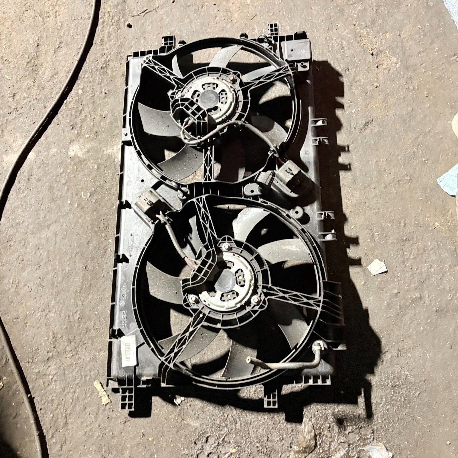 2011 VAUXHALL INSIGNIA ENGINE COOLING RADIATOR FAN P0270003