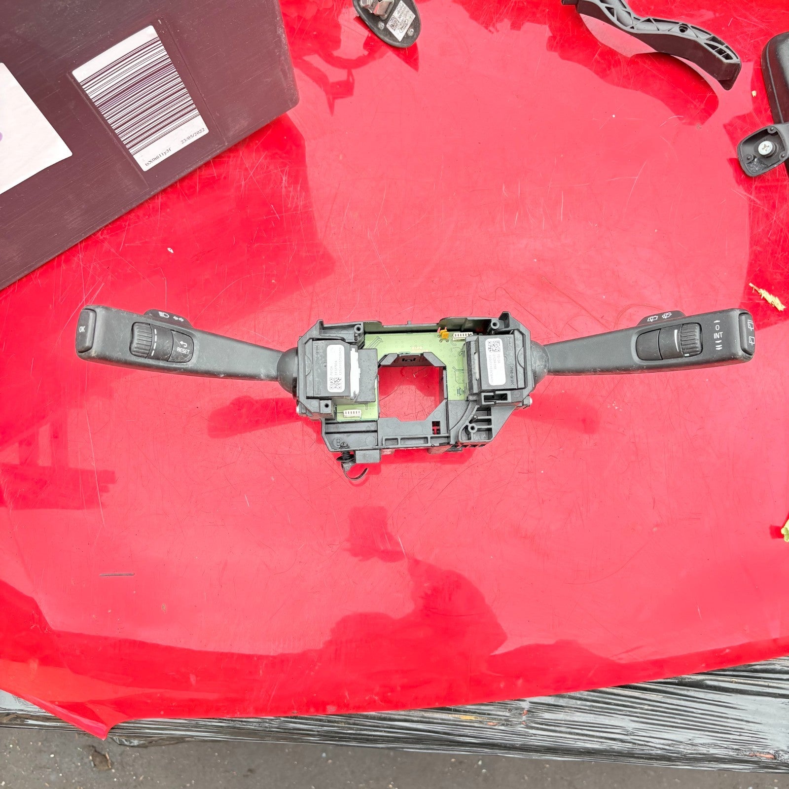 VOLVO V40 2013 WIPER STALK 31264168