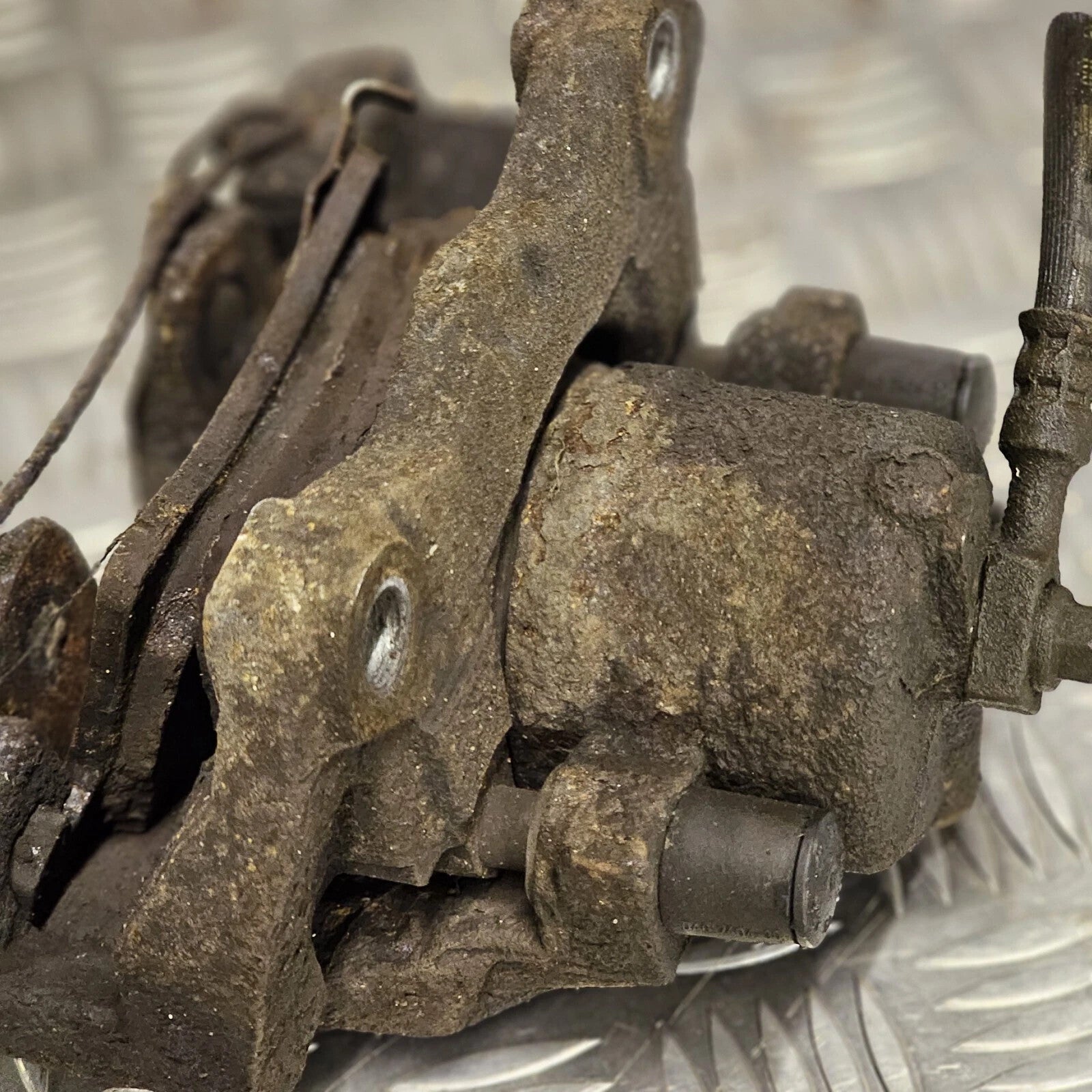 Vauxhall Meriva B Left Passenger Ns Rear Brake Caliper Abs 1.4 Petrol 2010-2017