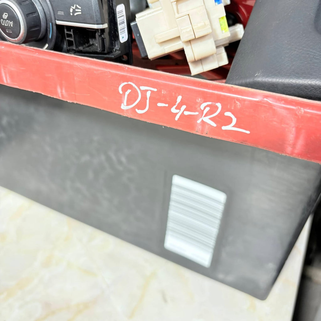 MITSUBISHI LANCER OUTLANDER-G YAW RATE SENSOR 4670A282-2009