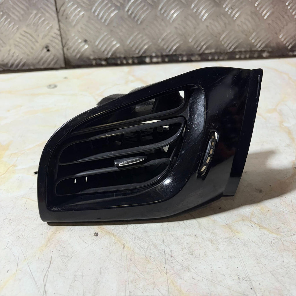Citroen Ds3 Mk1 2015-2019 Dash Air Vent (n/s Passenger)