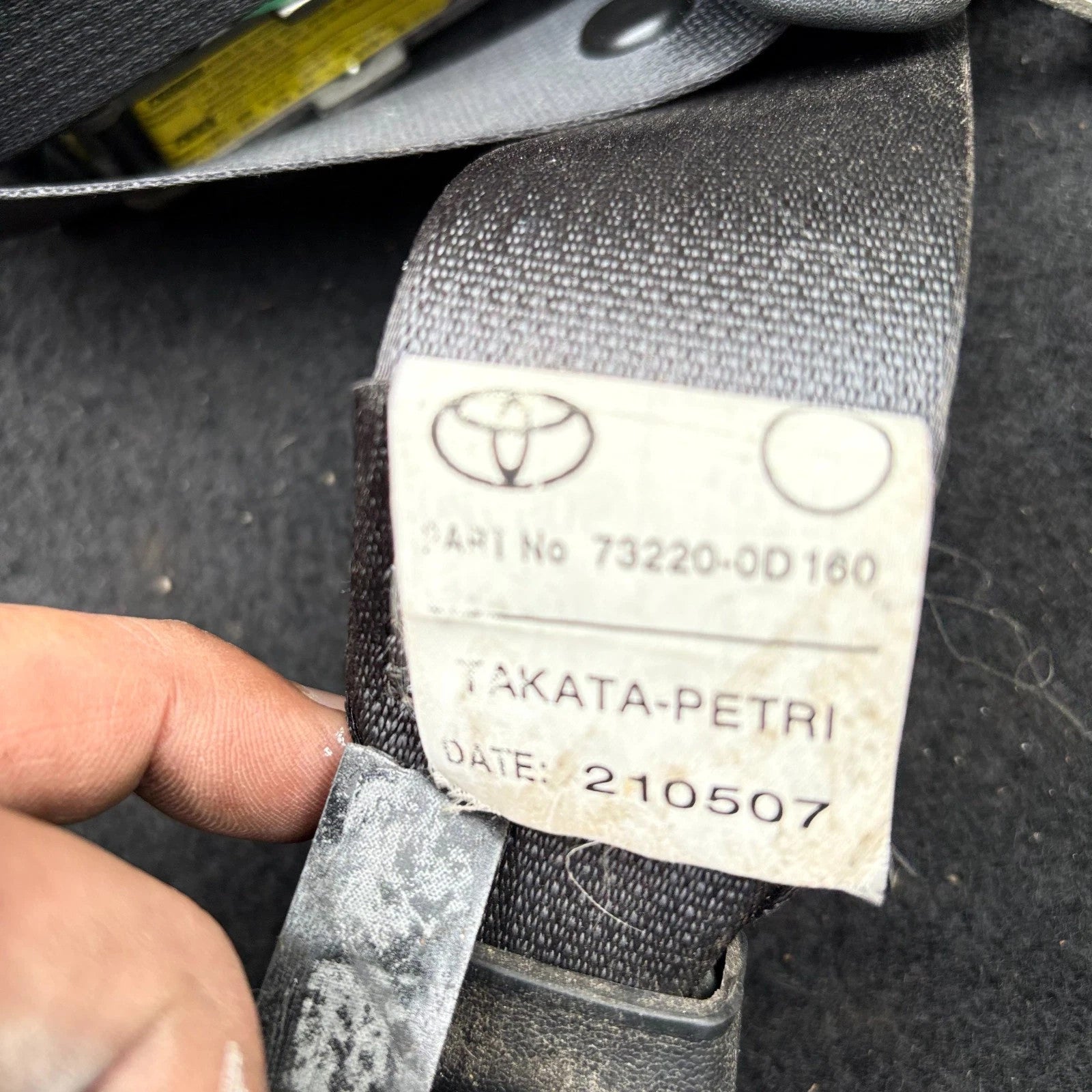 Toyota Yaris MK2 XP90 Front Left Passenger Seat Belt Grey 2005-2011 73220-0D160