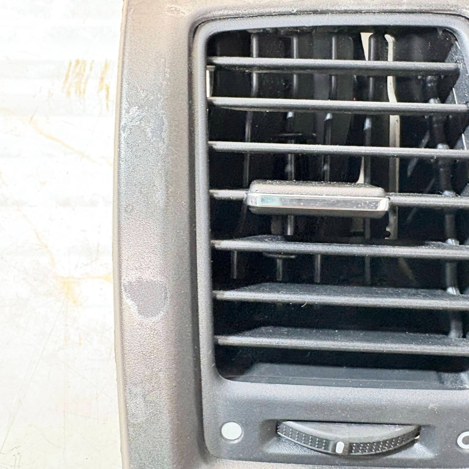 HONDA CR-V 2007-2012 DASHBOARD AIR VENT GRILL LEFT SIDE 77630-SWW-E020-M1