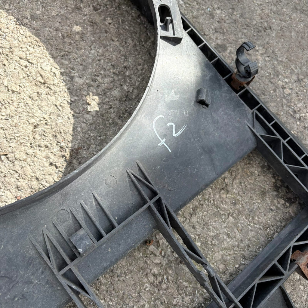 Citroen Dispatch Peugeot Expert Fiat Scudo 04-06 Radiator Fan Shroud 1496073080