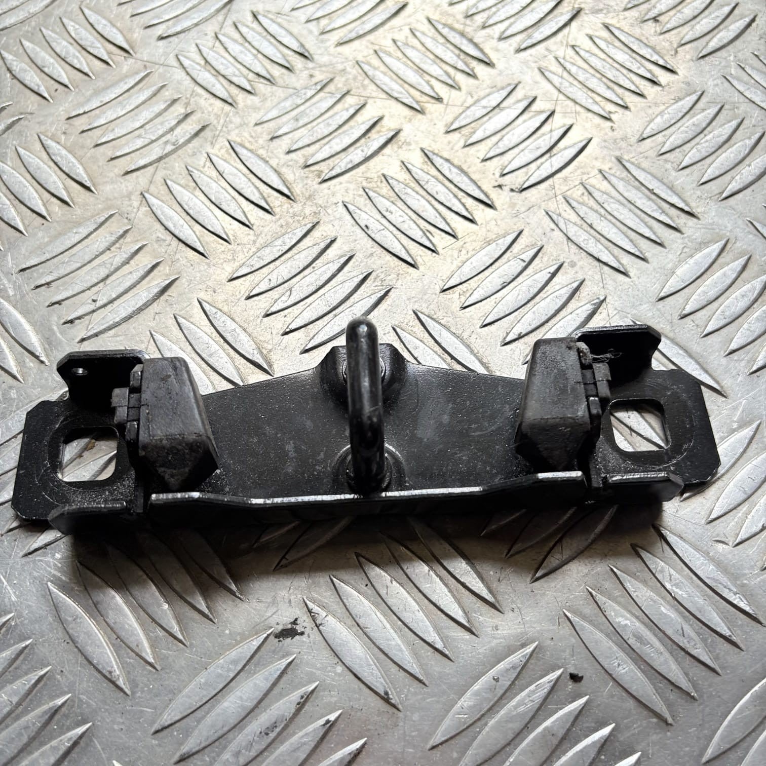 FORD MONDEO MK4 2014 BOOT STRIKER PIN LATCH CATCH 3M51-R404B12