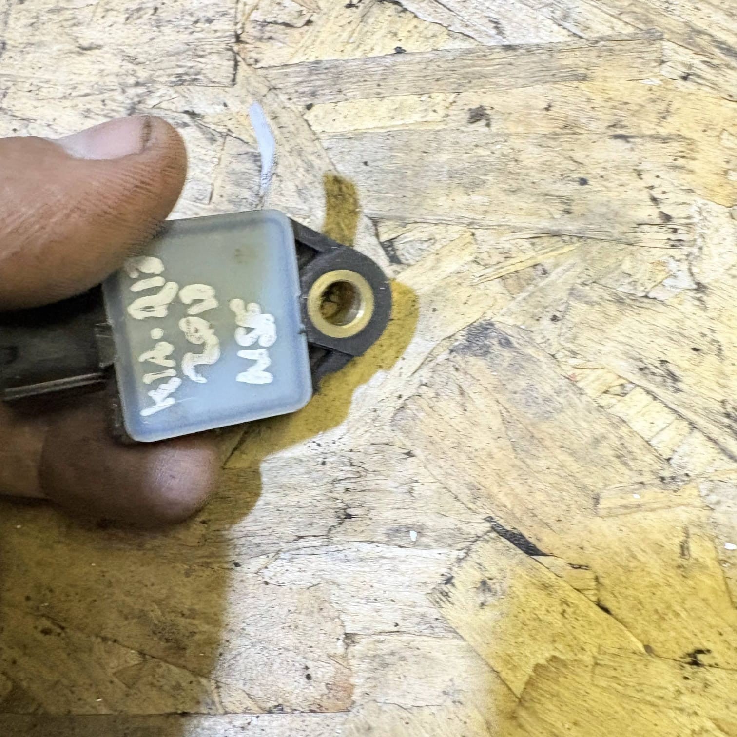 Kia Rio 2011-2017 Passenger Front Crash Sensor 95920-3K000