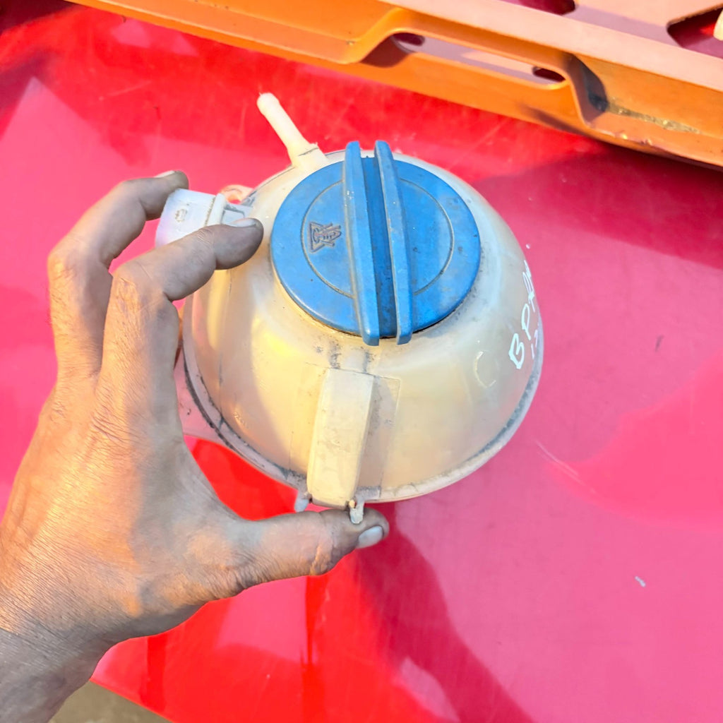 Volkswagen Coolant Expansion Tank for Volkswagen Fox
