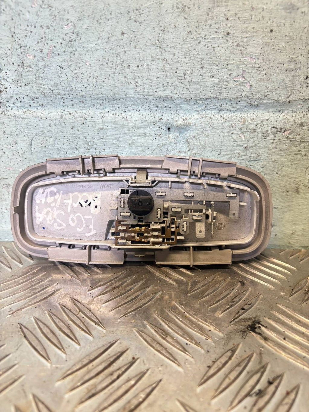 FORD ECOSPORT 2018 REAR ROOF READING COURTESY LIGHT ET76-13776-NO