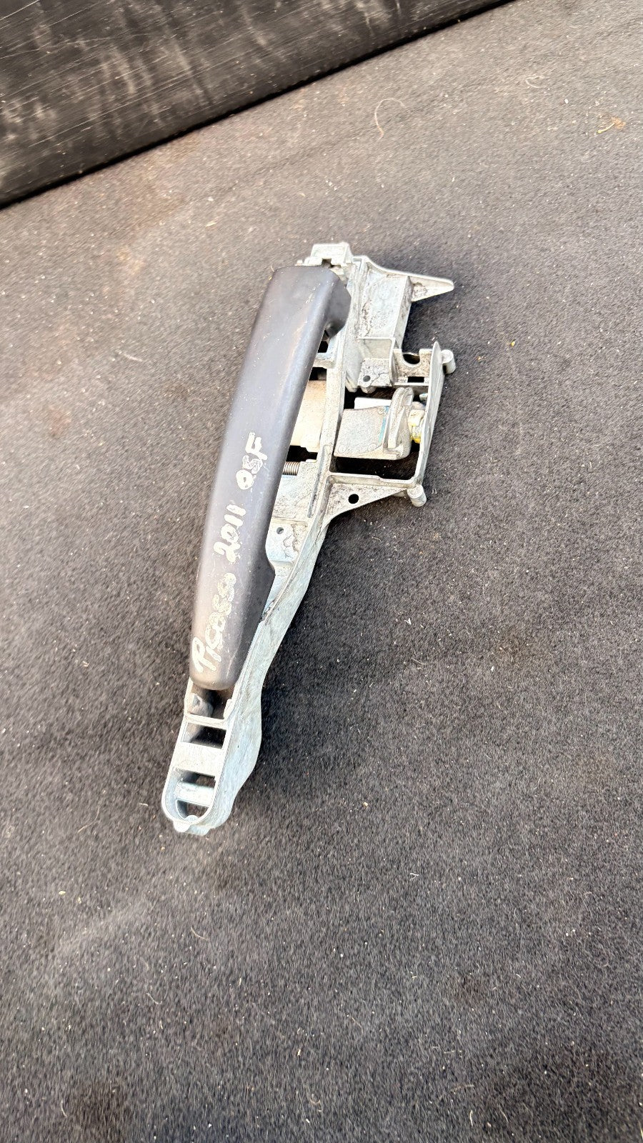 Citroen Picasso 2011 Front right front door exterior handle 1199D4