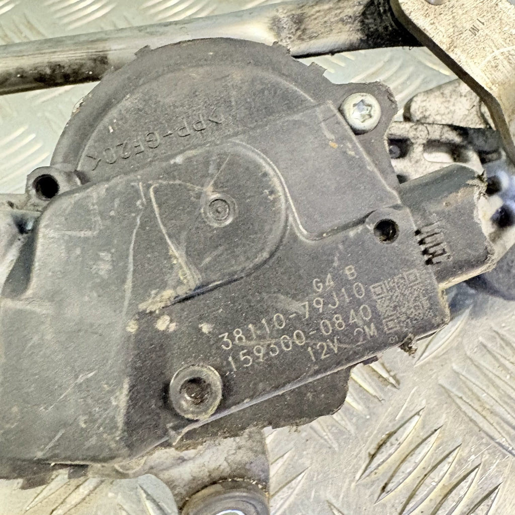 2010 Suzuki SX4 Front Wiper Motor & Linkage 38110-79J10 159300-0840