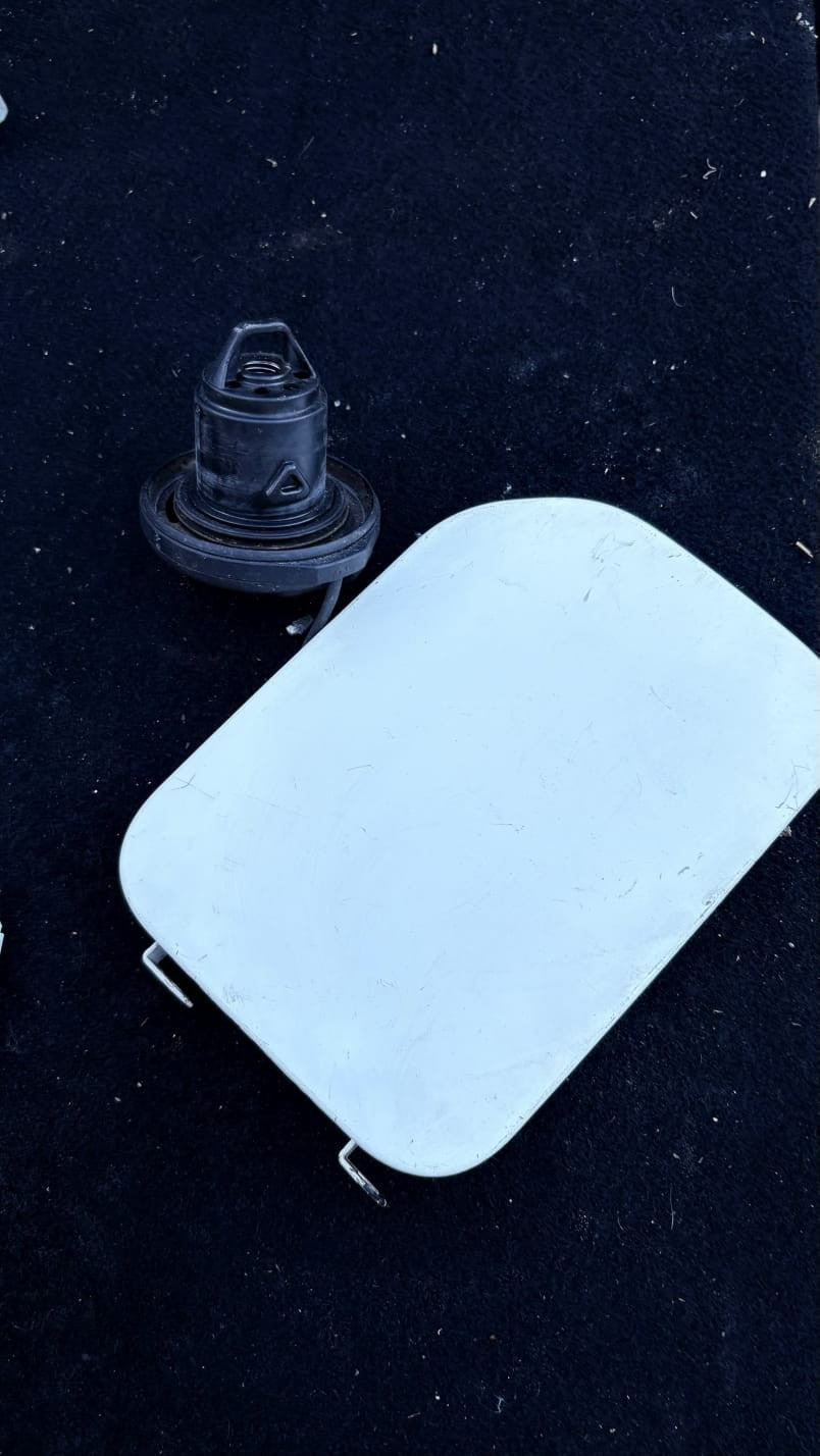 Renault Twingo 1993-2007 Fuel Flap WHITE 1329749080