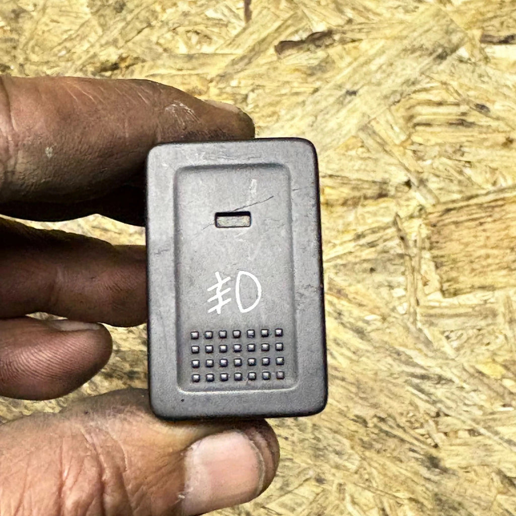 Suzuki Swift Mk2 2005-2010 Fog Light Switch Dashboard Button R2342