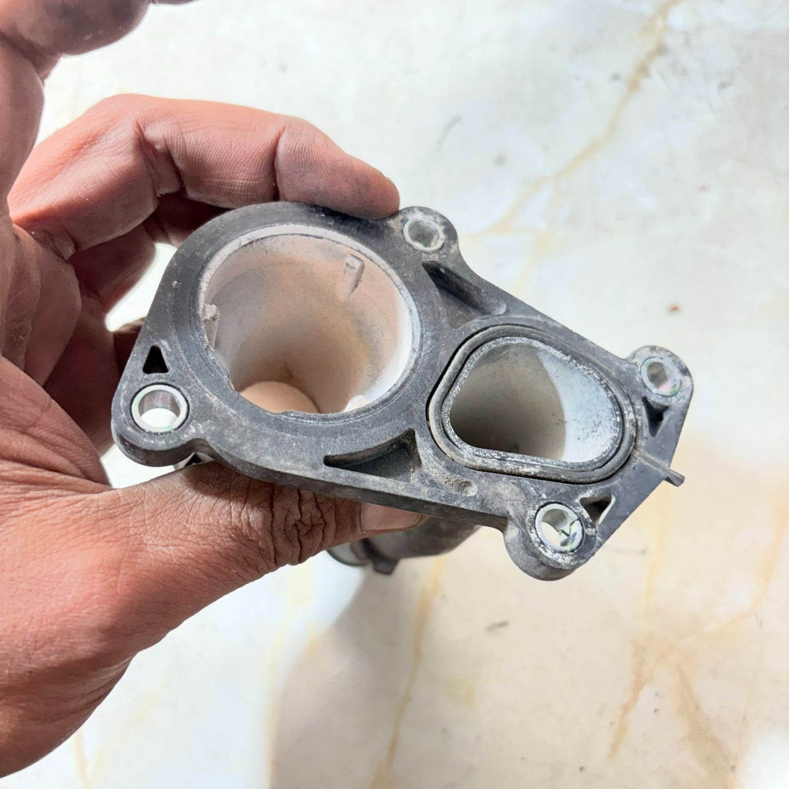 Coolant Thermostat Housing Pipe FOR FORD FIESTA 2008-2016