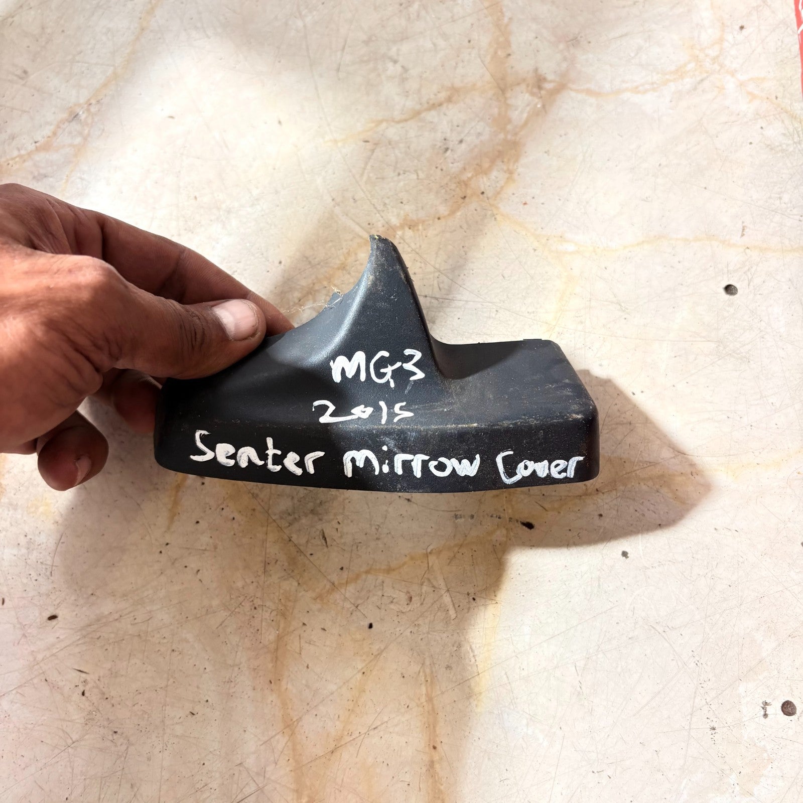 2015 MG3 CENTER MIRROR COVER 10039739 BLACK