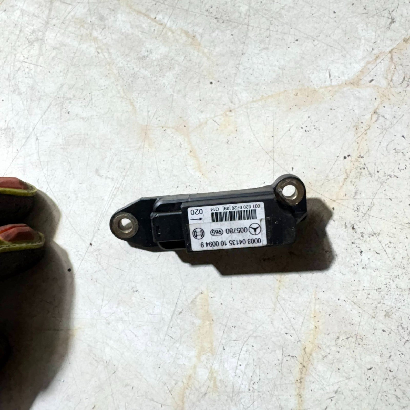 Mercedes W140 S320 S420 S500 S600 Under Seat Crash Sensor A0018200726 1997-1999