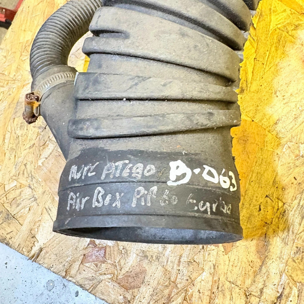 Mercedes Atego 1998-2004 Air Intake Pipe