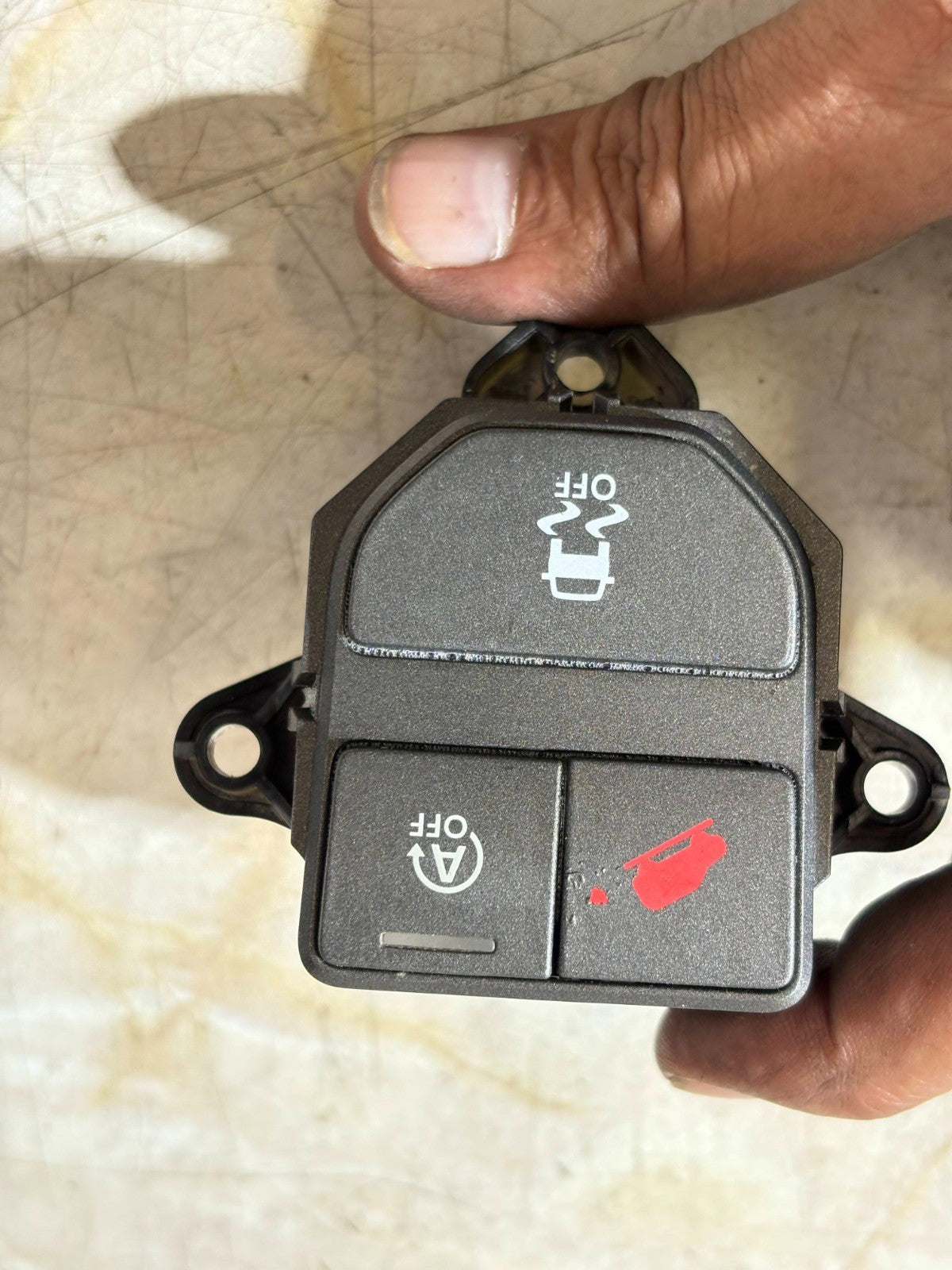 2012-2018 LAND ROVER EVOQUE CENTER CONSOLE TRACTION CONTROL ECO SWITCH