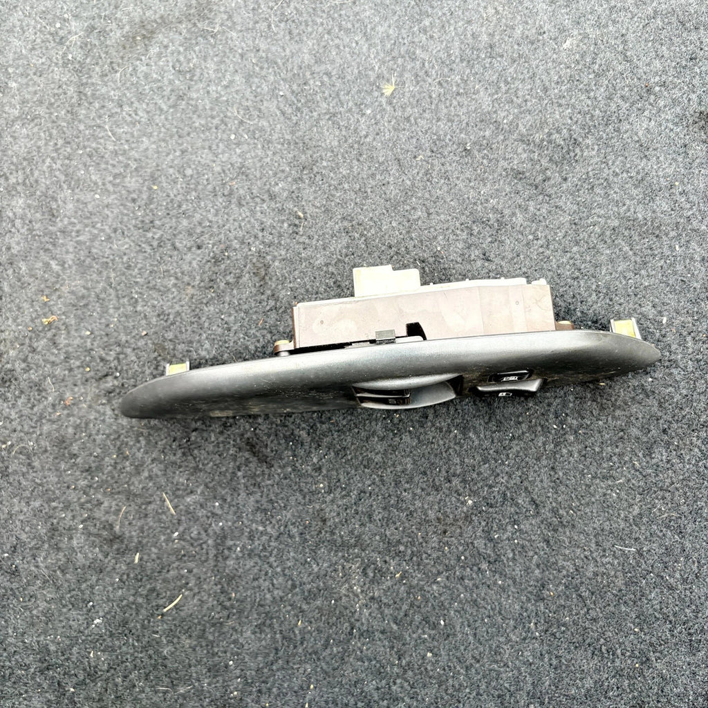 Toyota Yaris MK2 2005-2011 Front Right Driver Side Electric Window Master Switch