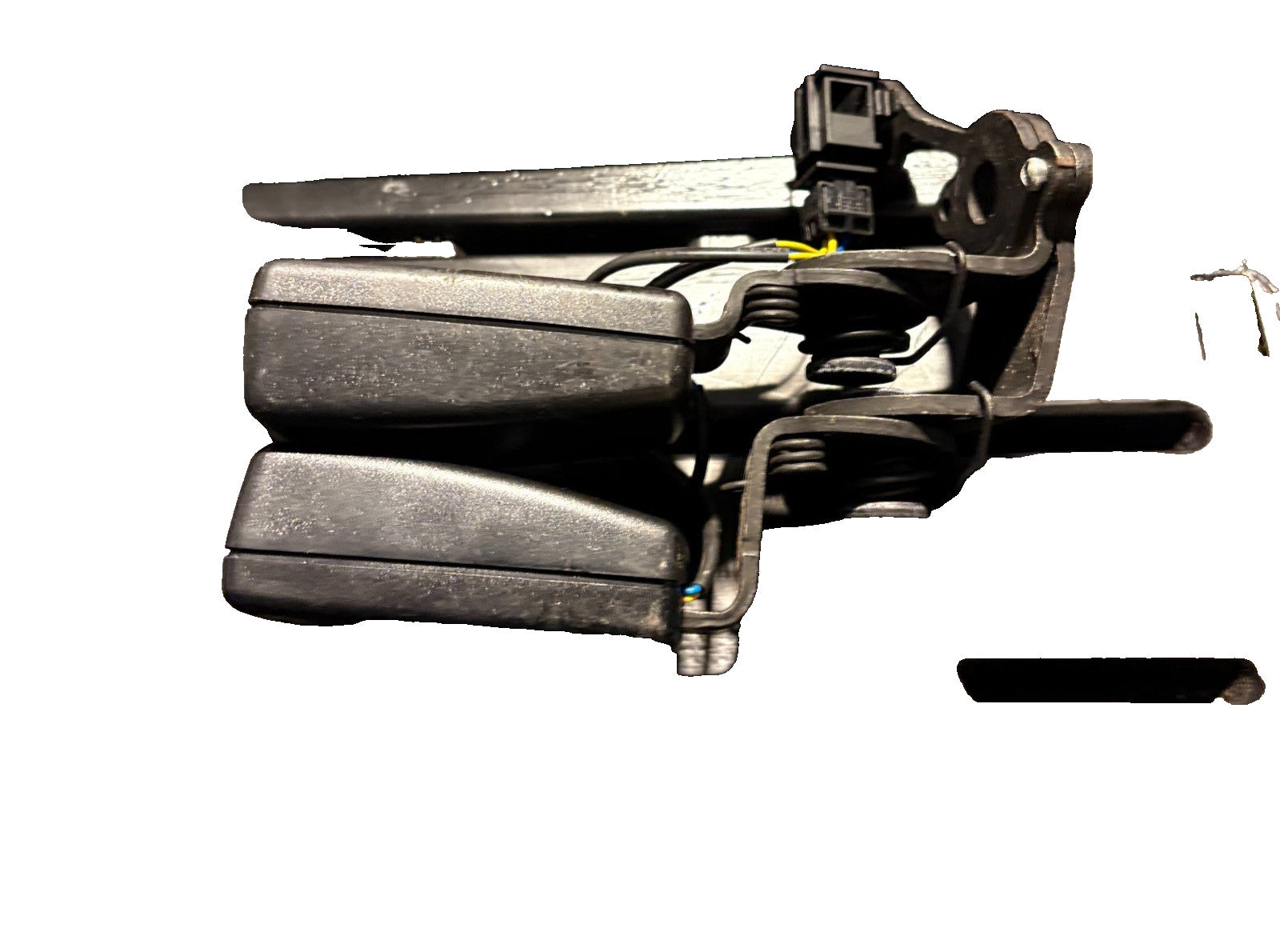 Audi A3 S3 8V Rear Left Seat Belt Buckle Latch/Adapter 2013-2016 8V0857755E