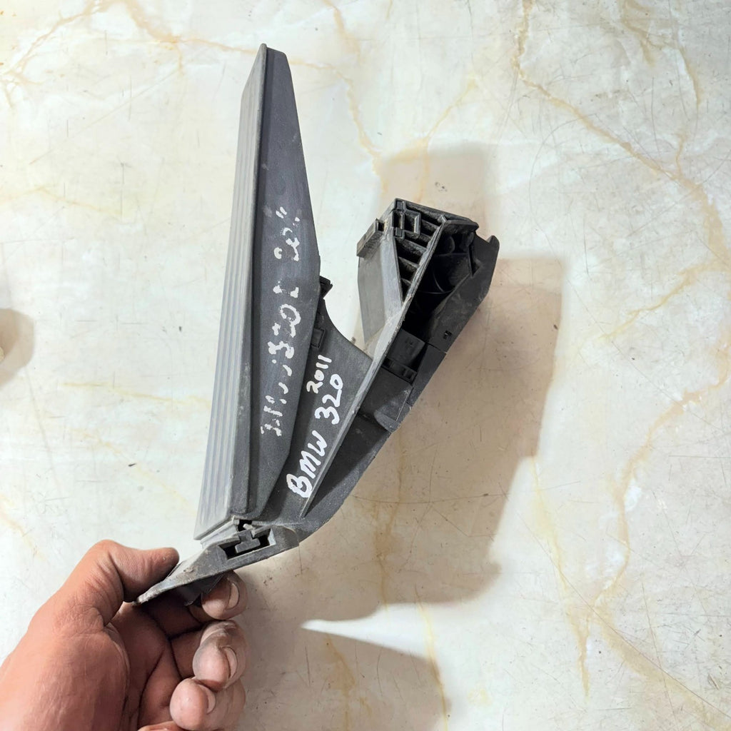 011-2016 BMW 3 SERIES 320 THROTTLE ACCELERATOR PEDAL