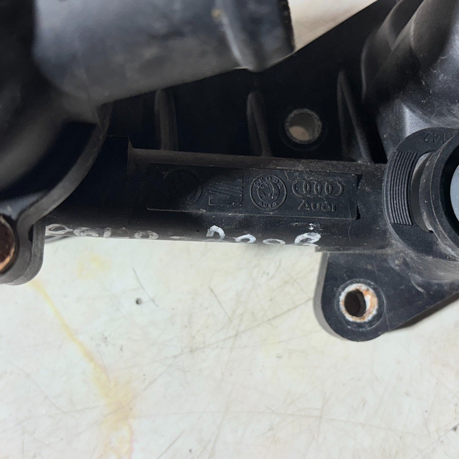 VW POLO THERMOSTAT HOUSING 2003-2009