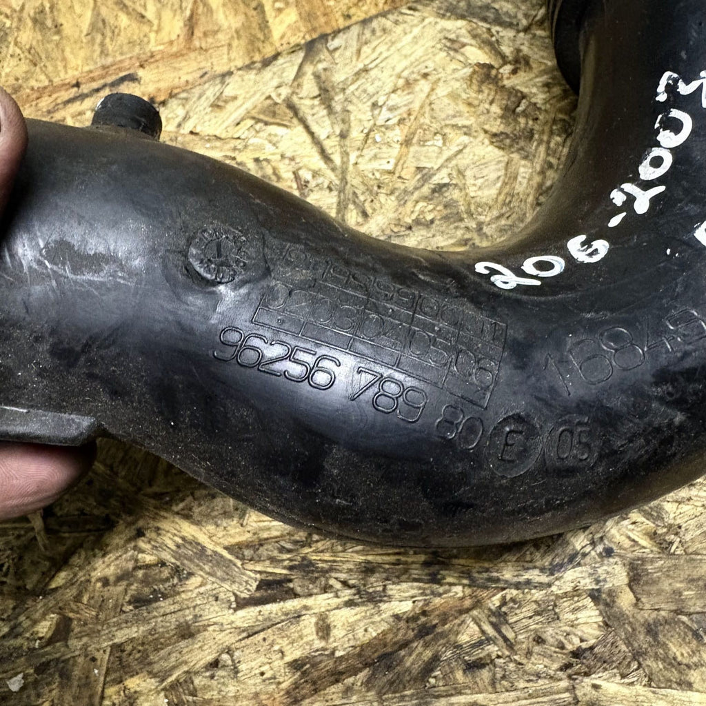 Peugeot 206 1.1 98-07 1.4 98-12 Airbox-Throttle Intake Hose 9625678980 144087