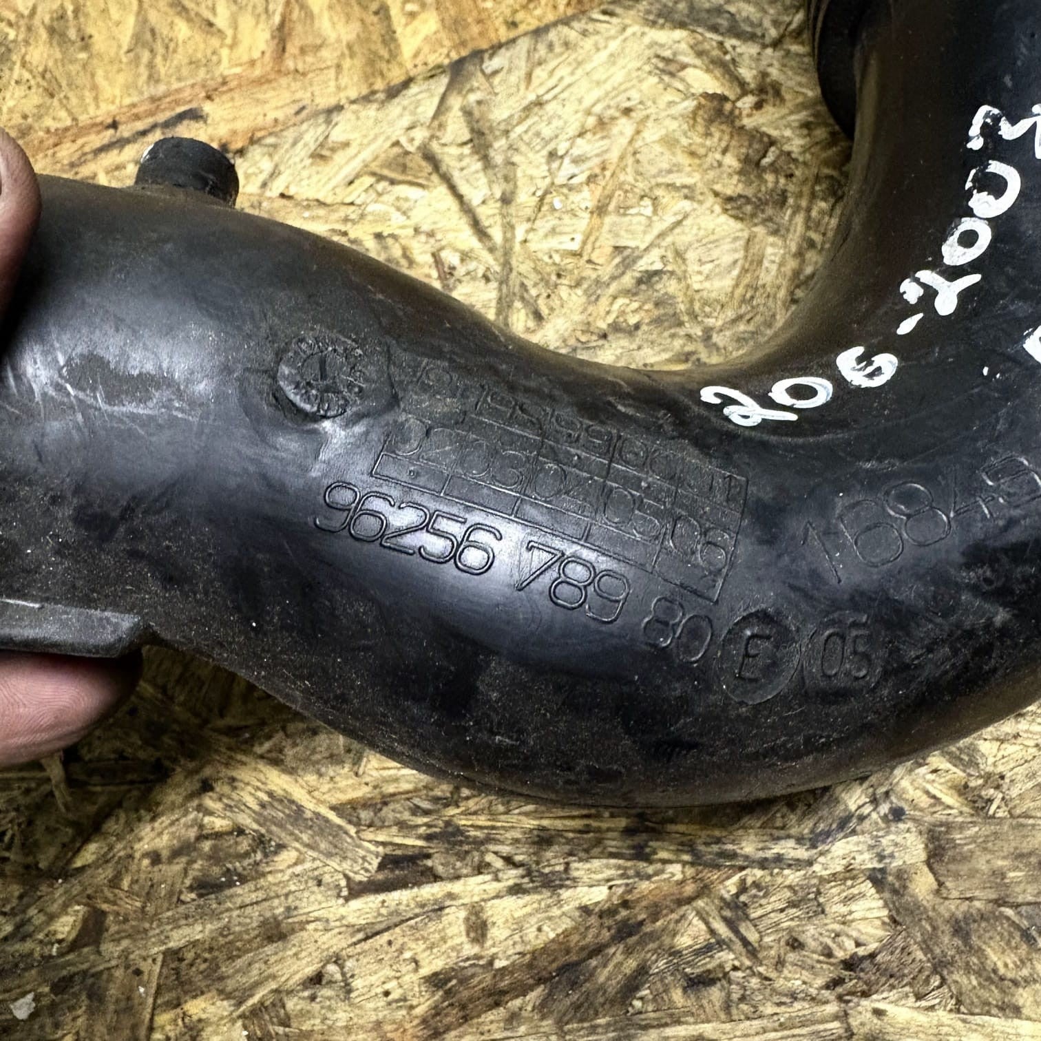Peugeot 206 1.1 98-07 1.4 98-12 Airbox-Throttle Intake Hose 9625678980 144087