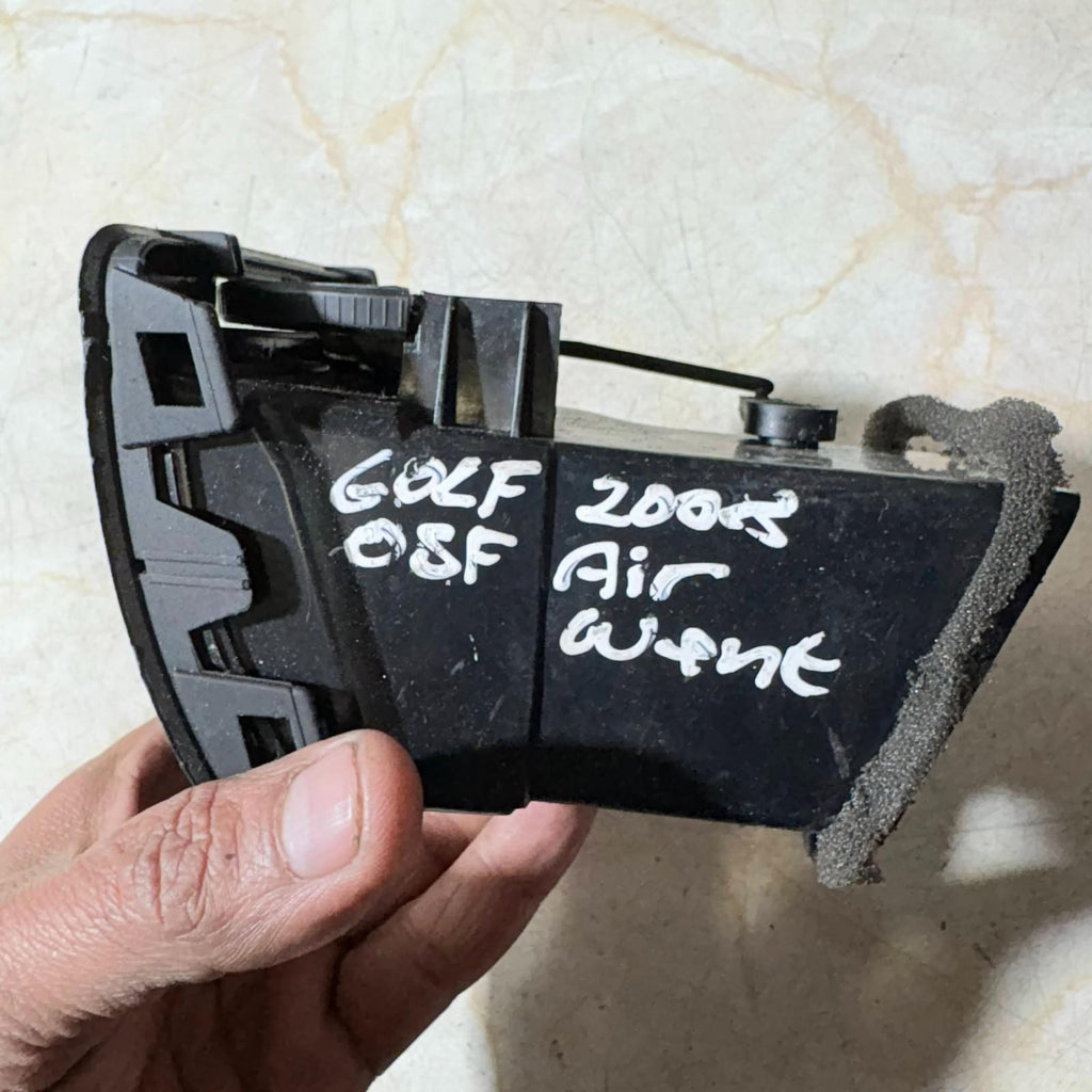 5K0819704 VW Golf Mk6 GTI R 09-13 Front Right Driver Offside Dashboard Air Vent