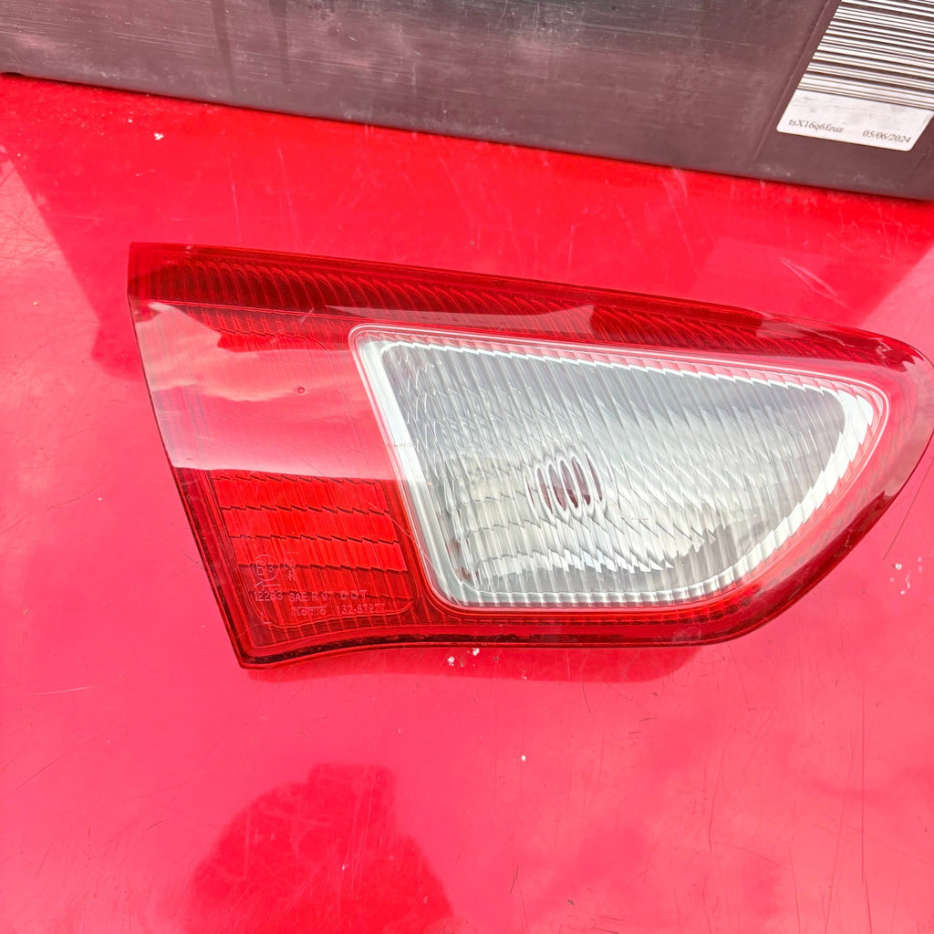 2010 MITSUBISHI LANCER N/S/R REAR LEFT INNER LIGHT 132-87977
