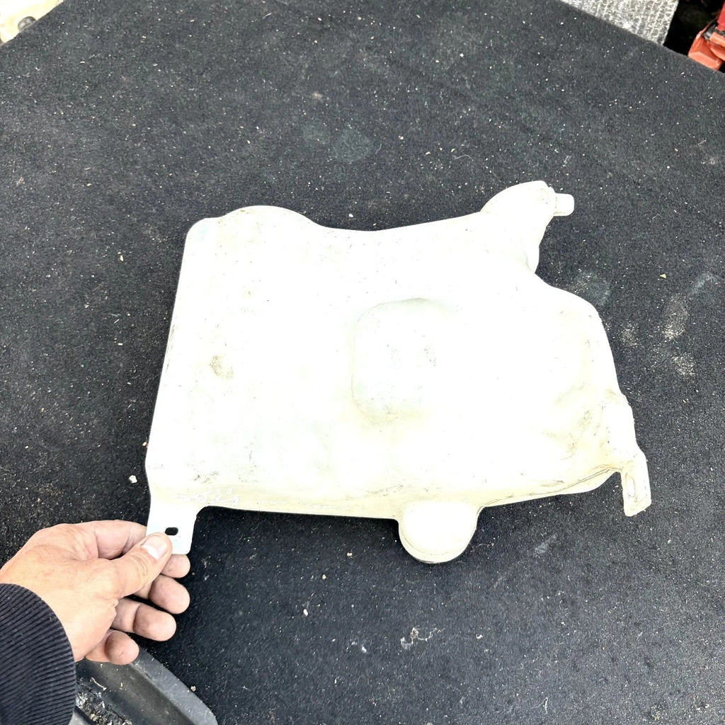 MERCEDES C CLASS W203 WINDSCREEN WASHER BOTTLE WITH PUMP A2038600060 2003