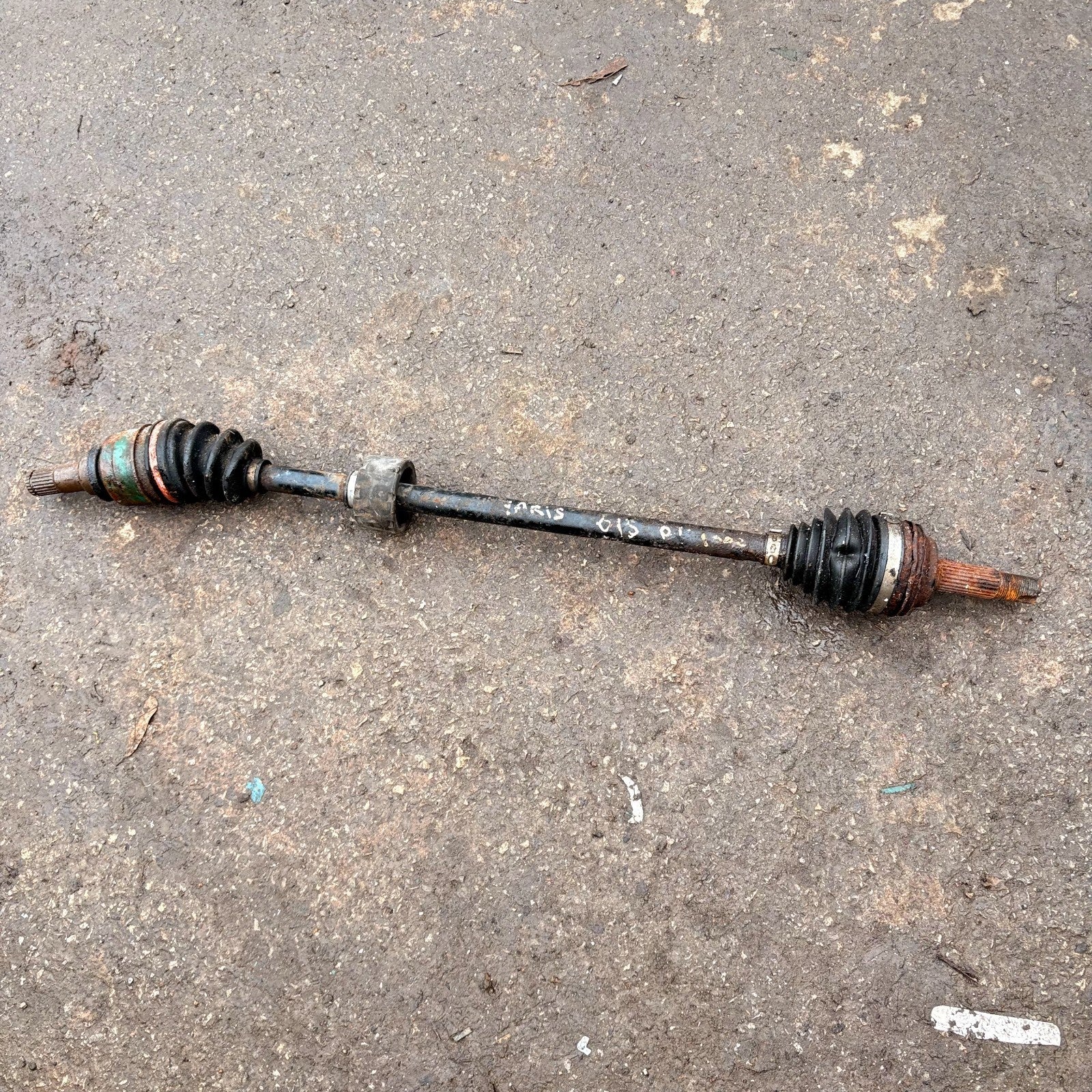 Toyota Yaris MK1 NCP10 08/1999-06/2002 1.3 RH Driver Driveshaft CV Axle 2NZFE