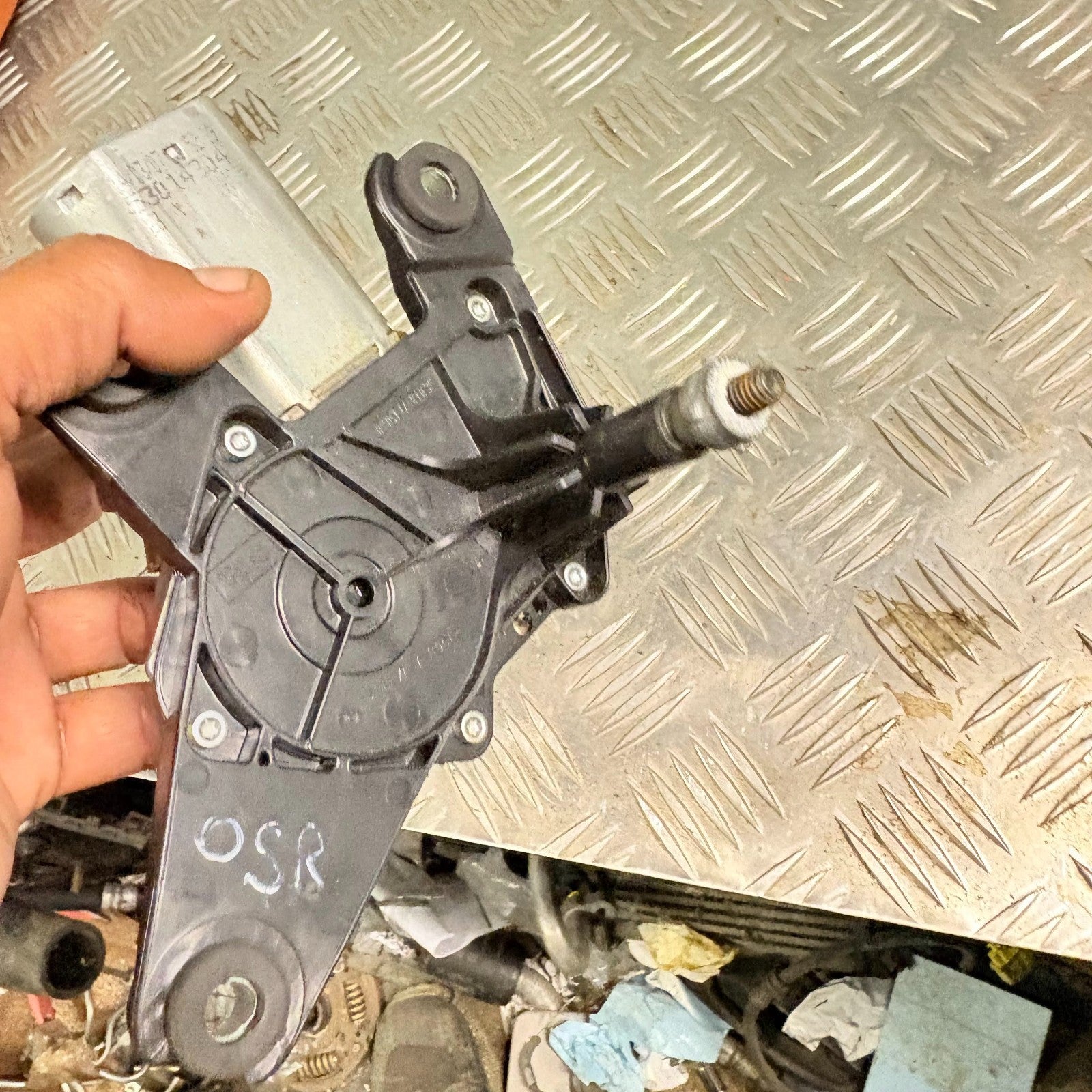 RENAULT TRAFIC 2001-2013 REAR WIPER MOTOR 53014304