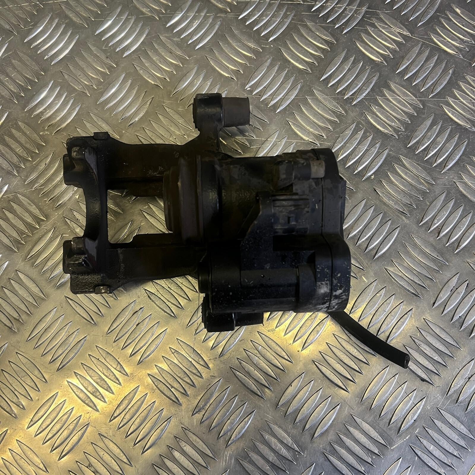 SEAT LEON Brake Caliper Drivers Rear Electric 2019 2.0 Petrol Mk3