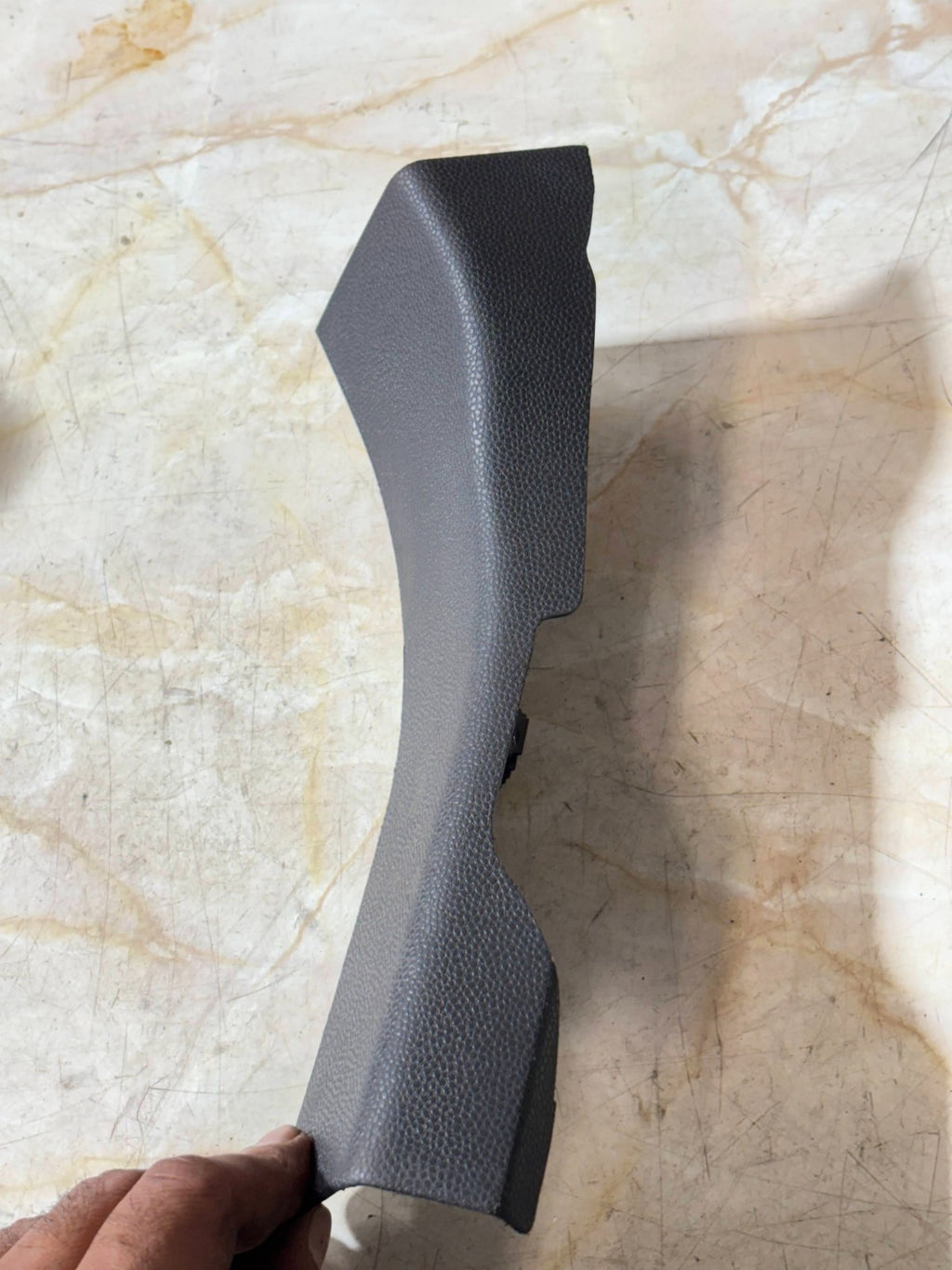 FORD ECOSPORT ST LINE 1. PETROL REAR RIGHR DOOR SILL TRIM PANEL CN15A13244ADW