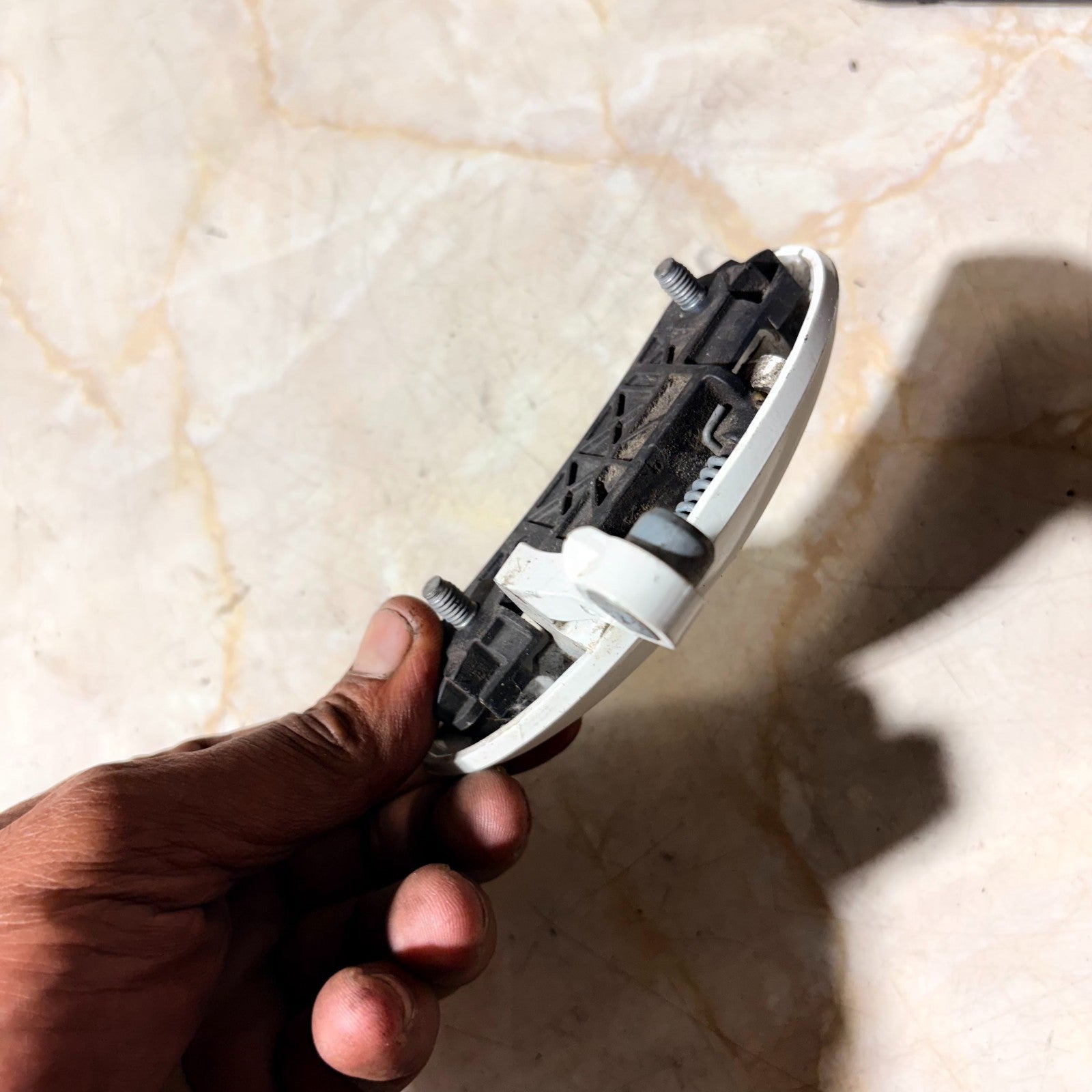 Suzuki Alto Mk7 09-15 OSR Divers Right Rear Door Handle