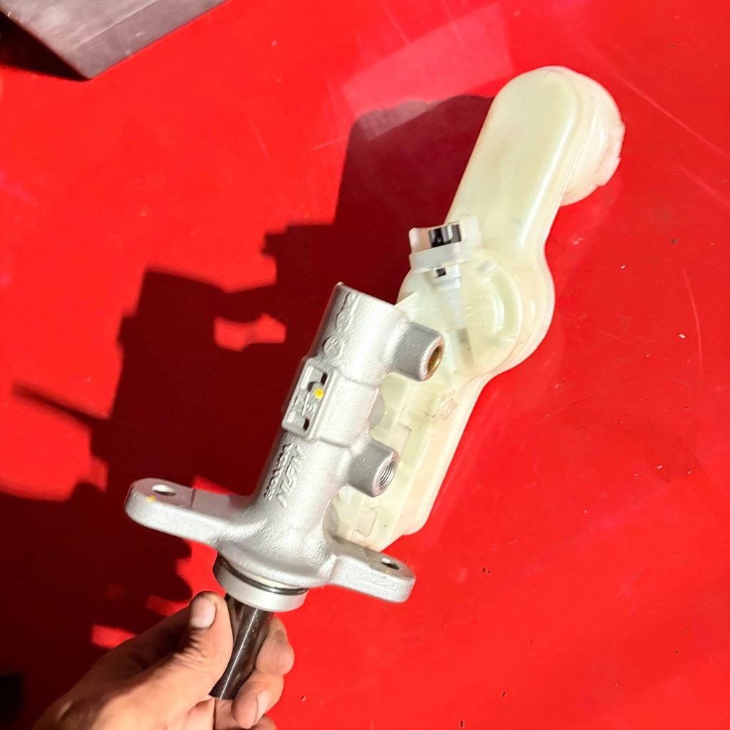 HONDA HR-V HRV 2018 BRAKE MASTER CYLINDER