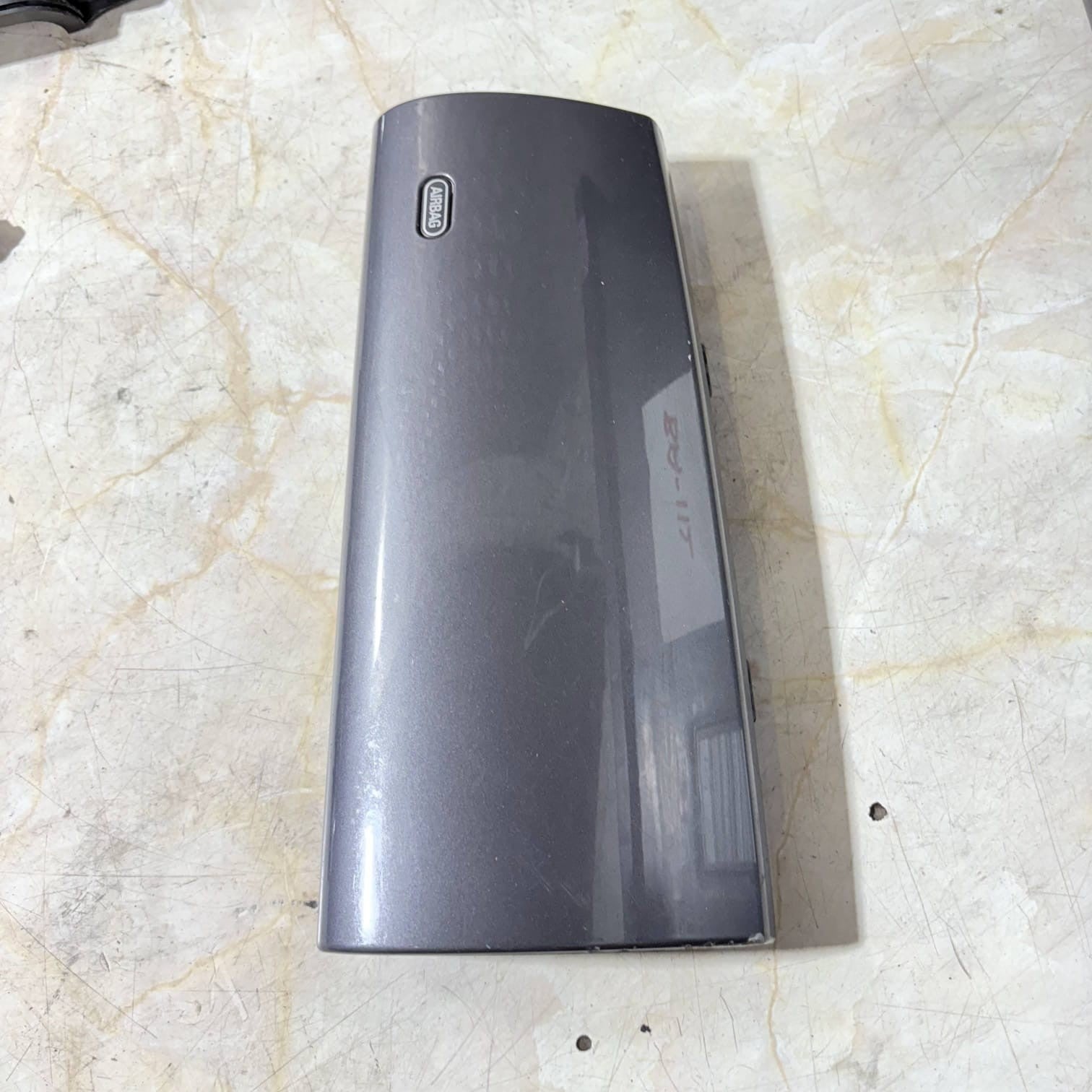 LAND ROVER MGZT. AIRBAG FINISHER TRIM. EHT000060. (RHD Rhodium) MG 2003